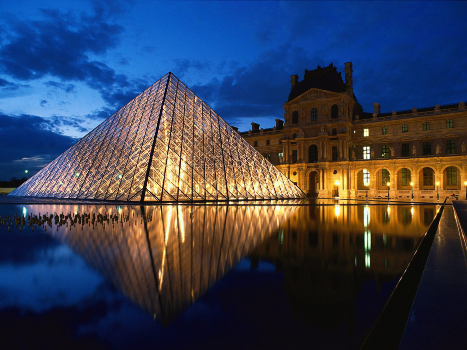 Musee du Louvre