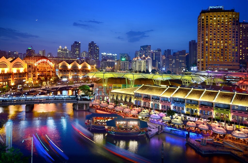 Clarke Quay - Gambar dan Foto Tempat Wisata Terbaik di Singapura
