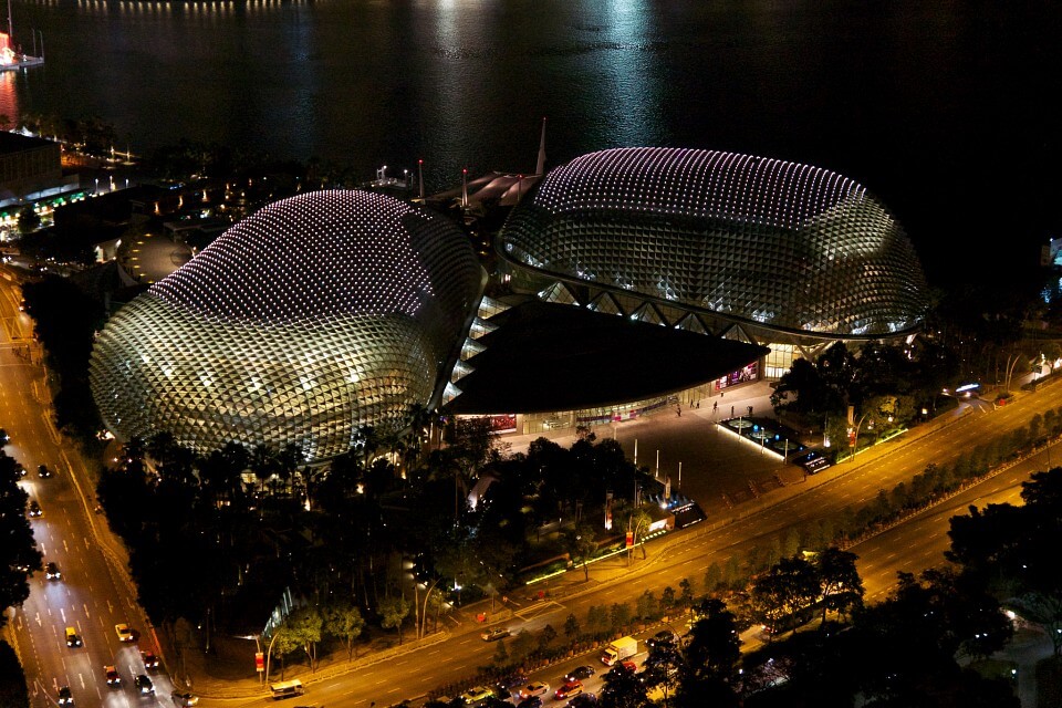 Esplanade - Theatres on the Bay - Gambar dan Foto Tempat Wisata Terbaik di Singapura