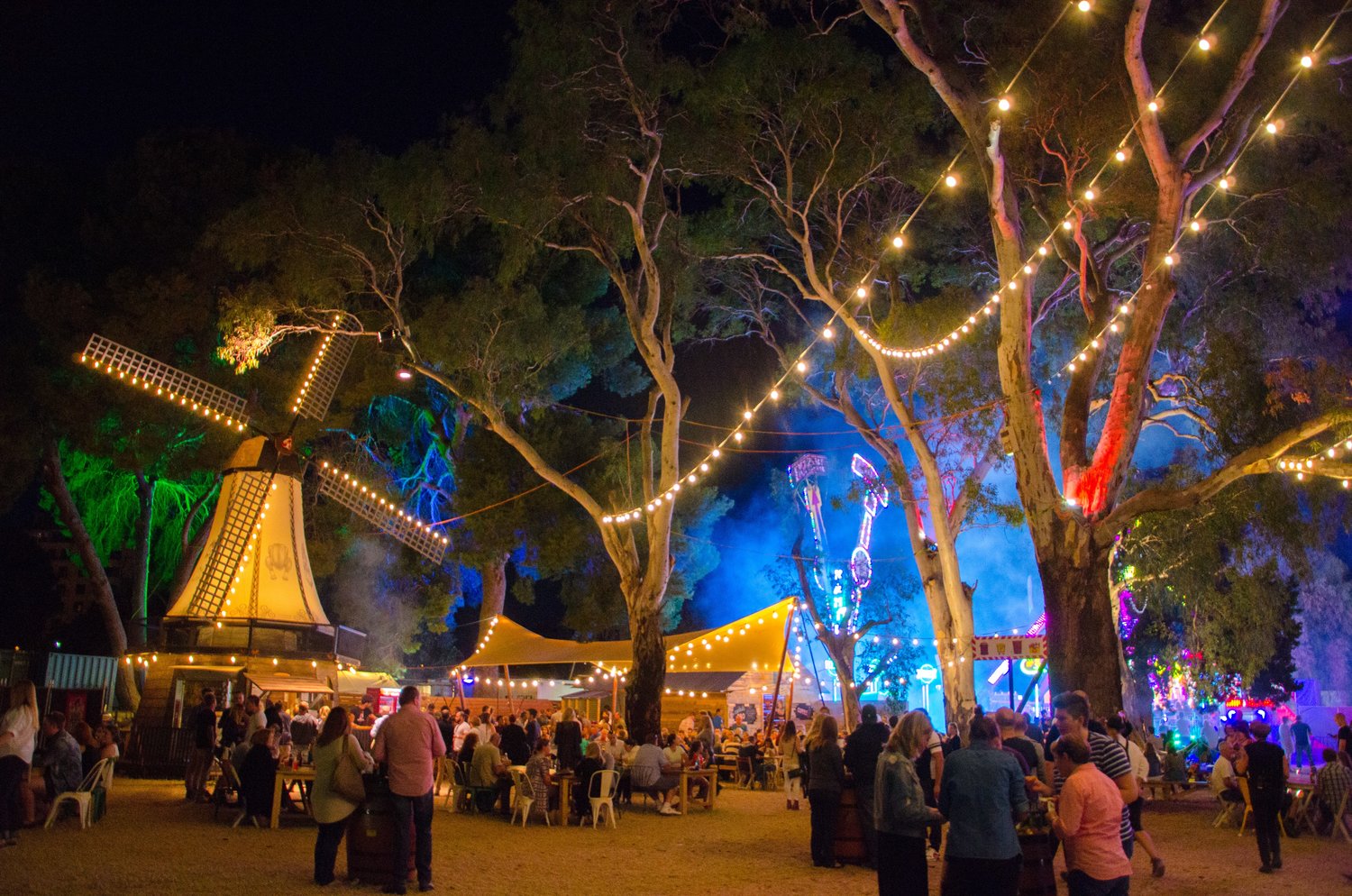 Tempat Wisata Terkenal di Adelaide - The Garden of Unearthly Delights