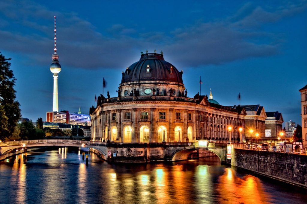 Tempat Wisata Terbaik di Berlin Jerman - Museum Island