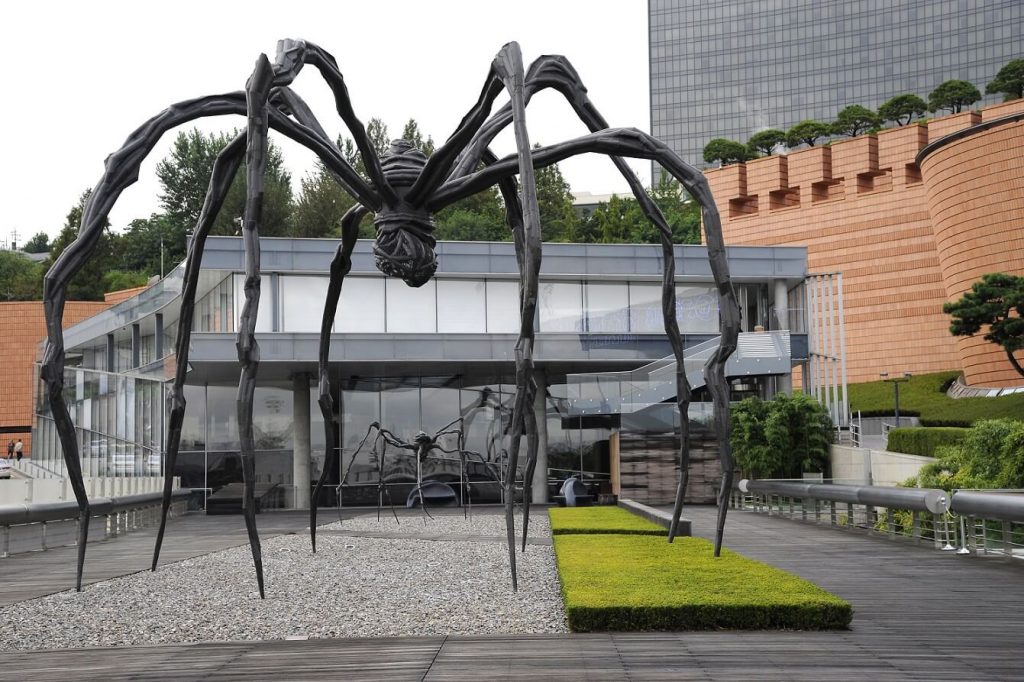 Leeum Samsung Museum of Art - Tempat Wisata Terbaik di Seoul Korea Selatan