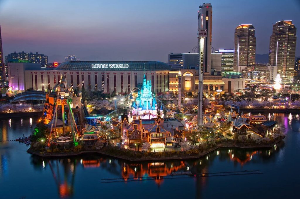 Lotte World - Tempat Wisata Terbaik di Seoul Korea Selatan