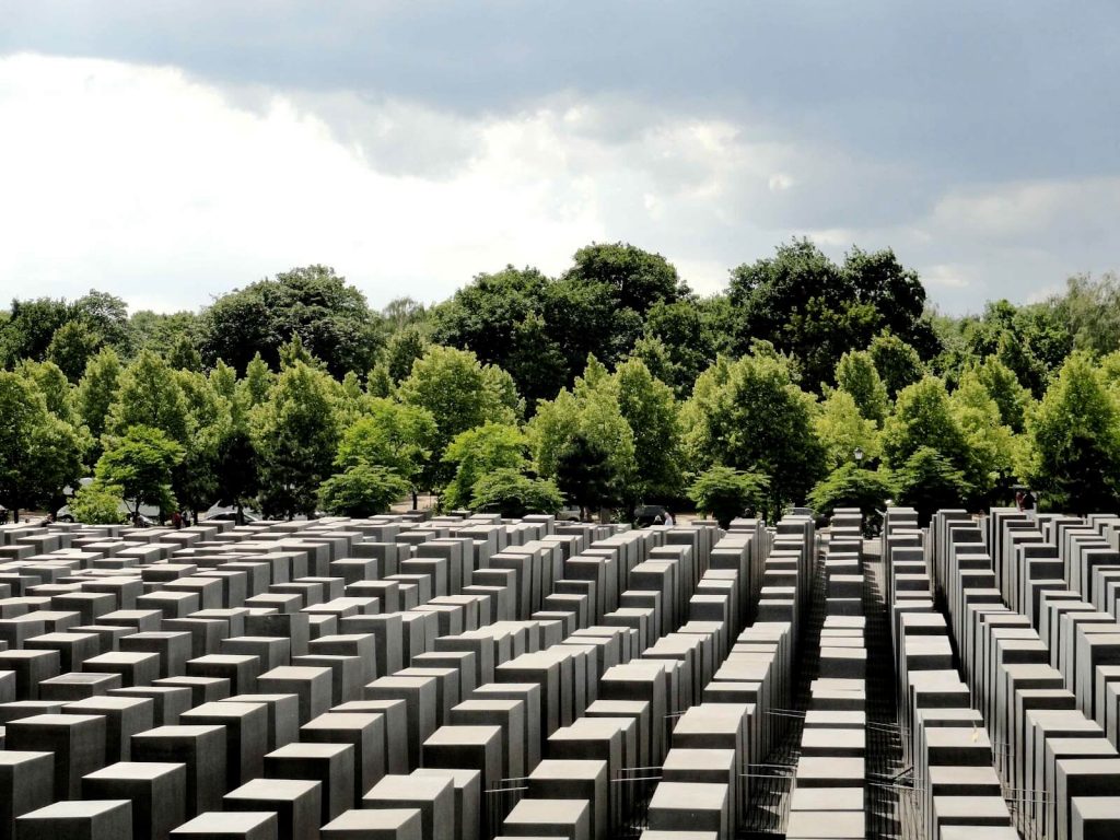 Tempat Wisata Terbaik di Berlin Jerman - Holocaust Memorial