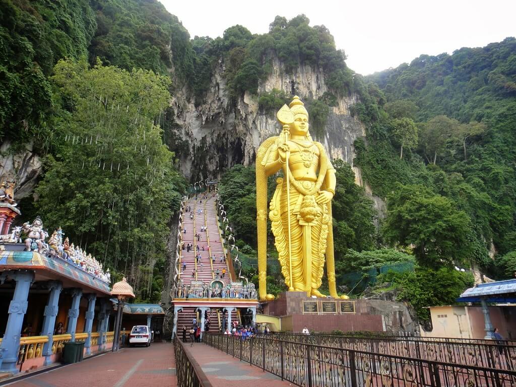 Batu Caves - Gambar dan Foto Tempat Wisata Terbaik di Kuala Lumpur Malaysia