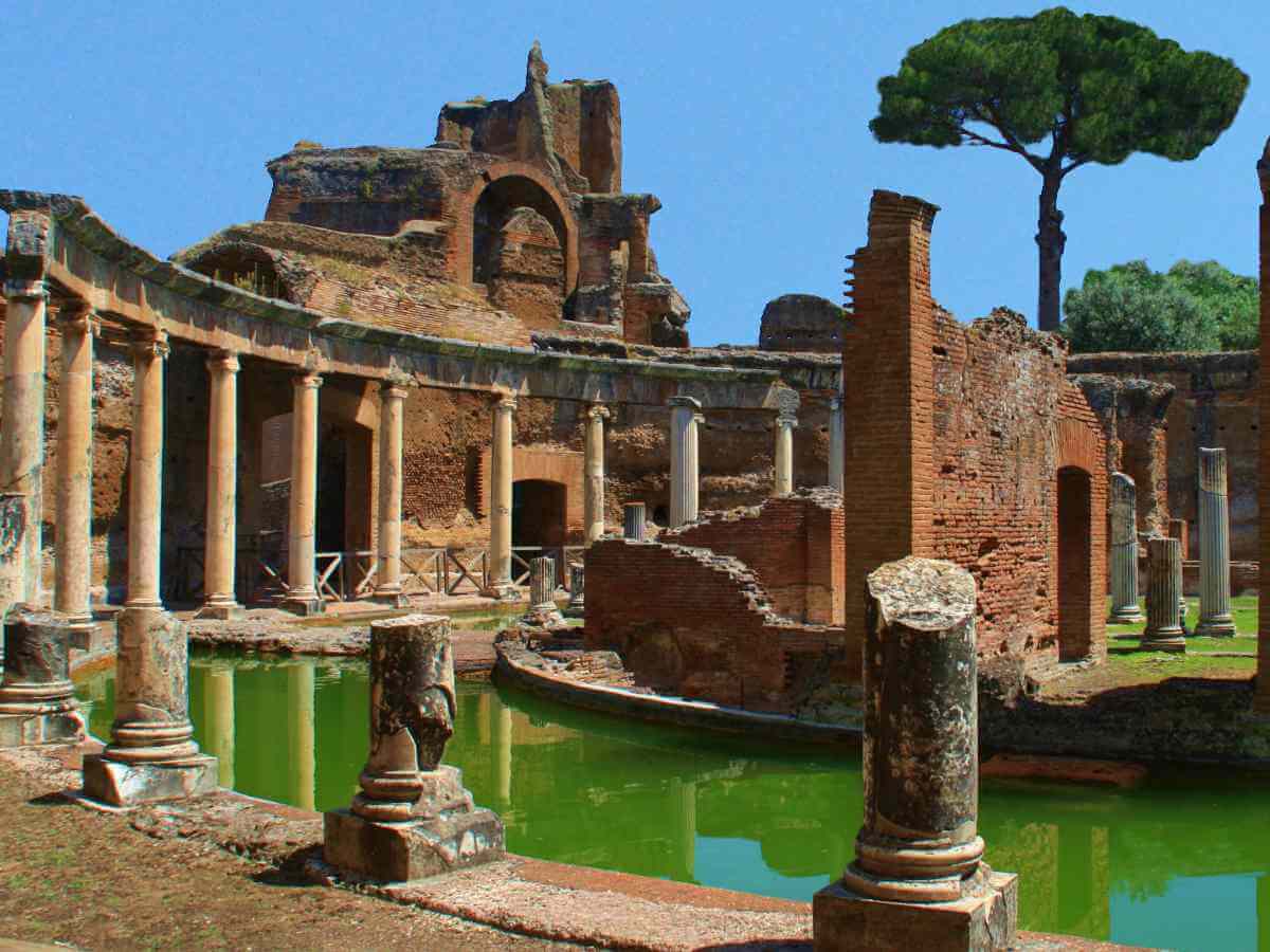 Hadrian's Villa - Gambar dan Foto Tempat Wisata Terkenal di Roma Italia
