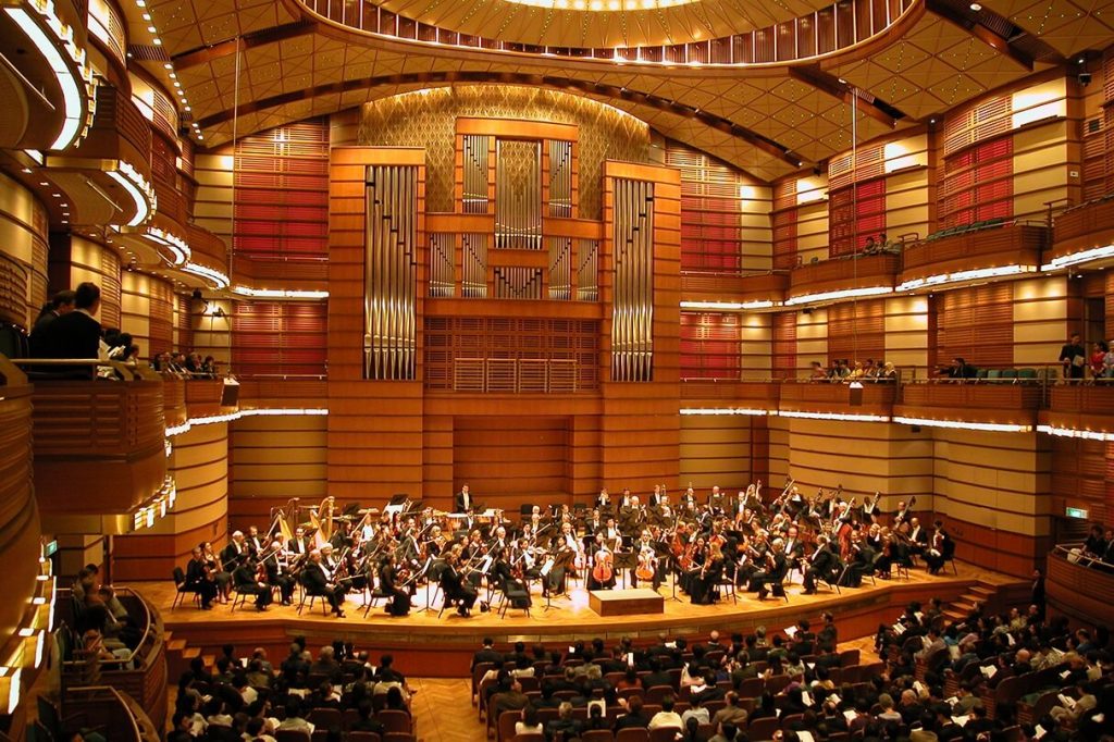 Dewan Filharmonik Petronas - Gambar dan Foto Tempat Wisata Terbaik di Kuala Lumpur Malaysia