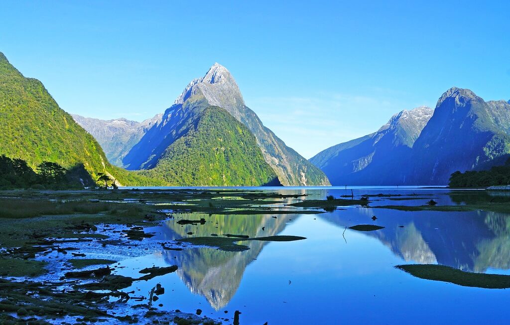 Milford Sound - Gambar Foto Tempat Wisata Favorit di Selandia Baru - New Zealand