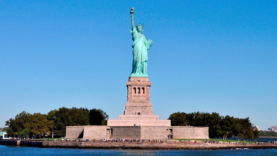 Statue of Liberty - Top Tourist Attractions Pictures and Photos in New York USA