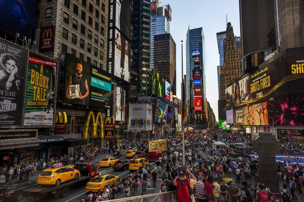 Times Square - Gambar dan Foto Tempat Wisata Terbaik di New York USA