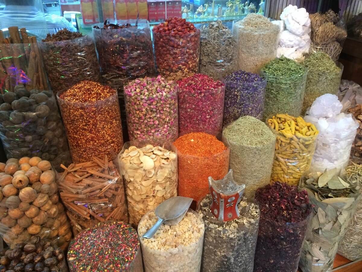 Dubai Spice Souk - Gambar Foto Tempat Wisata Terbaik di Dubai
