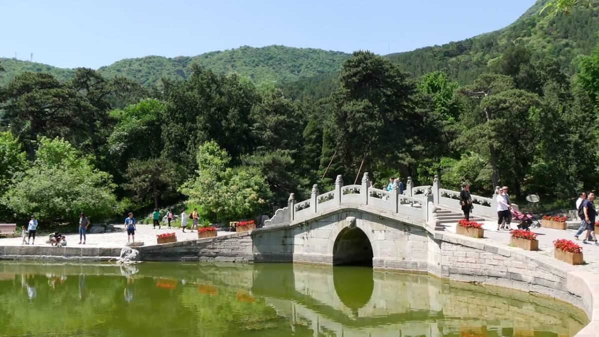Xiangshan Park - Gambar Foto Tempat Wisata Terkenal di Beijing China