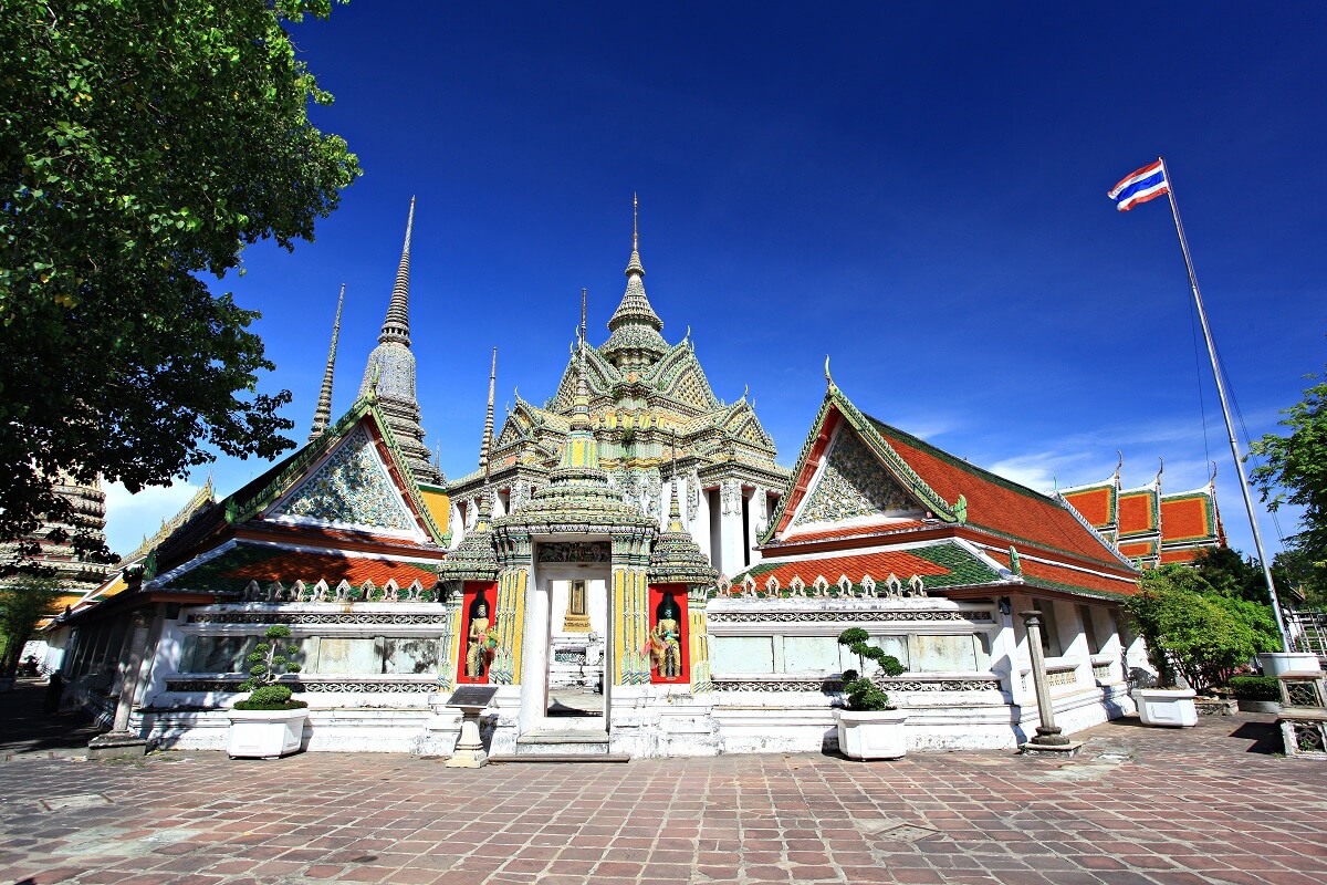 Wat Phra Chetuphon (Wat Pho) - Gambar Foto Tempat Wisata Terkenal di Bangkok Thailand