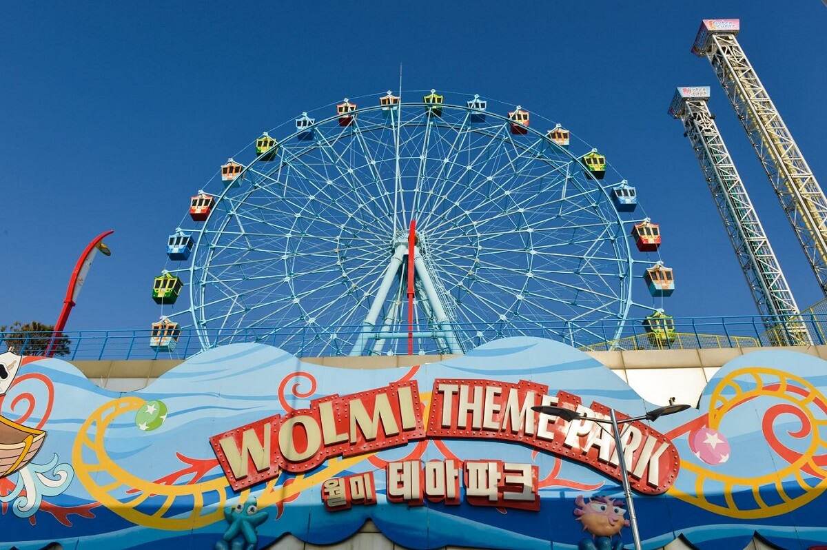 Wolmi Theme Park - Gambar Foto Tempat Wisata Terkenal di Incheon Korea Selatan