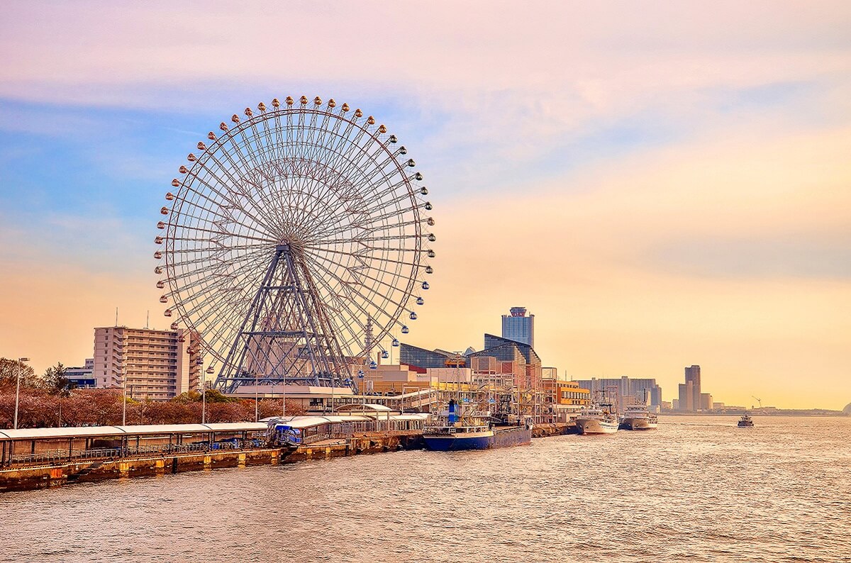 Tempozan Ferris Wheel - Gambar Foto Tempat Wisata Terkenal di Osaka Jepang