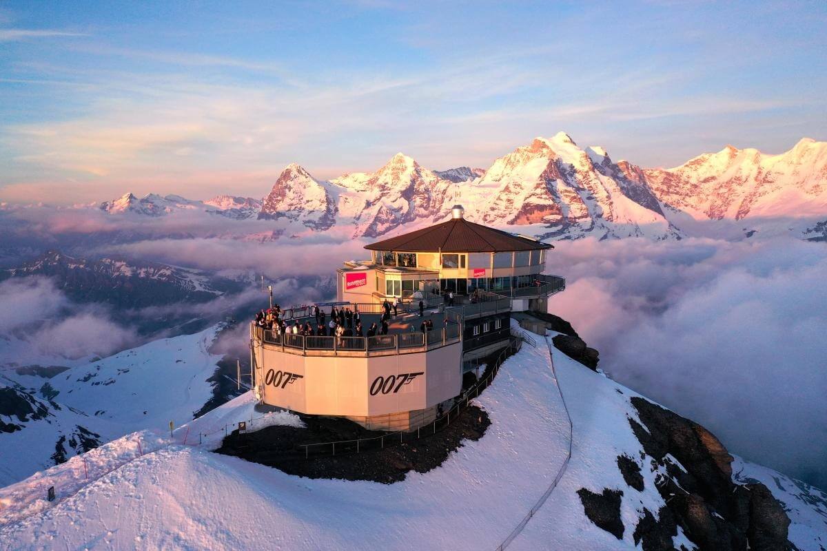 Piz Gloria - Gambar Foto Tempat Wisata Terkenal di Swiss