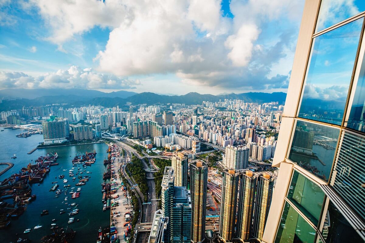 Sky 100 Hong Kong Observation Deck - Gambar Foto Tempat Wisata Terkenal di Hong Kong