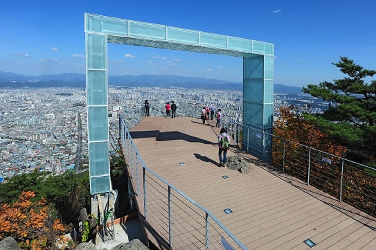 Apsan Observatory - Gambar Foto Tempat Wisata Terkenal di Daegu Korea Selatan