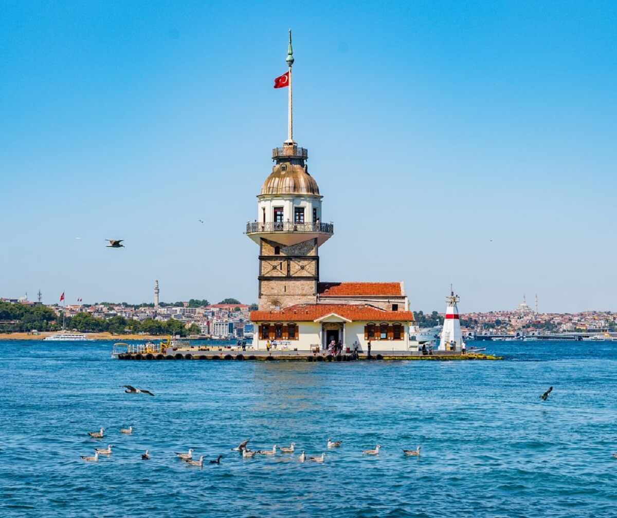 Maiden's Tower - Gambar Foto Tempat Wisata Terkenal dan Favorit di Turki