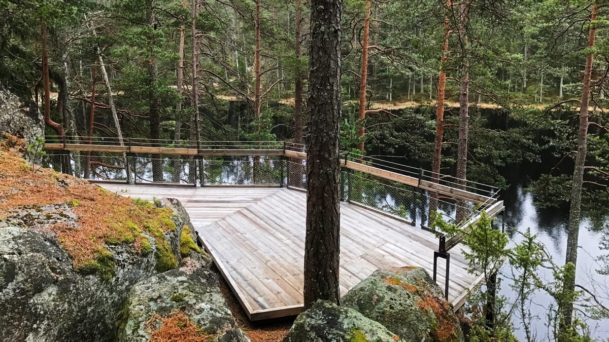 Tiveden National Park - Gambar Foto Tempat Wisata Terkenal di Swedia