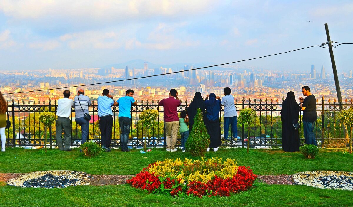 Çamlıca Hill - Gambar Foto Tempat Wisata Terkenal dan Favorit di Turki