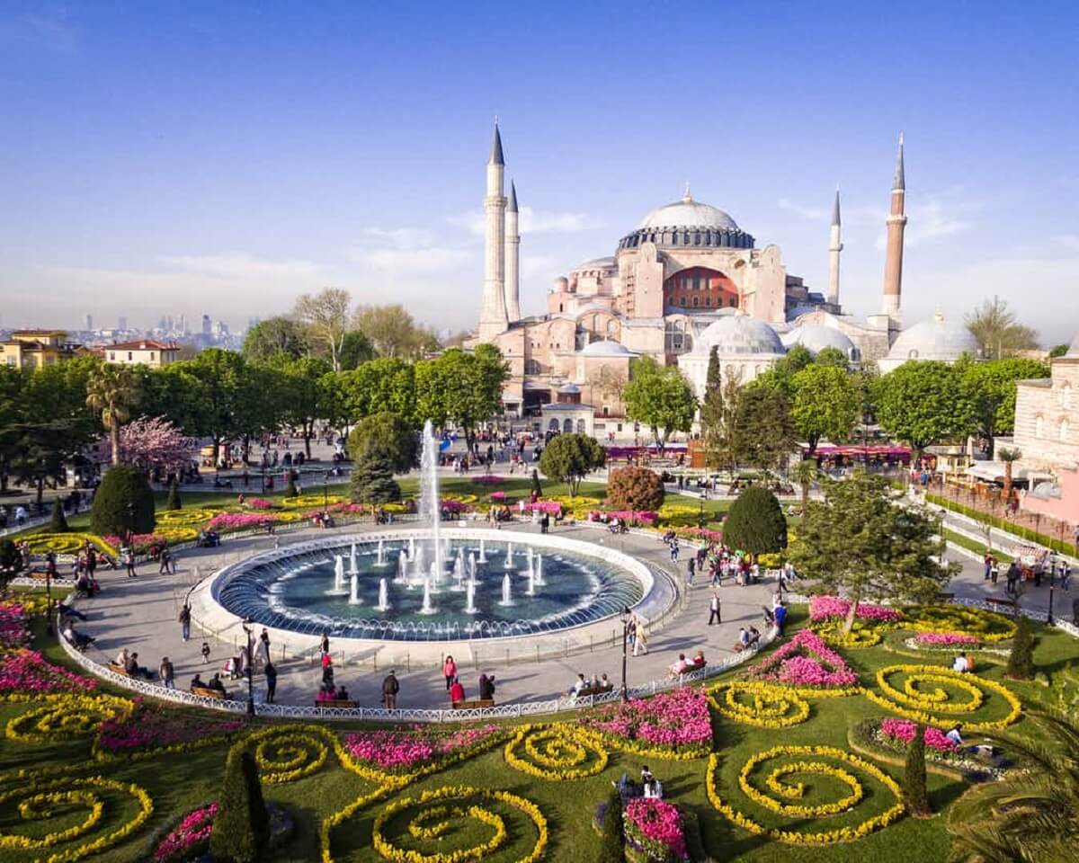 Hagia Sophia Museum - Gambar Foto Tempat Wisata Terkenal dan Favorit di Turki