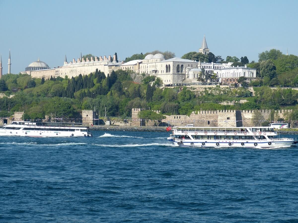 Istana Topkapı - Gambar Foto Tempat Wisata Terkenal dan Favorit di Turki
