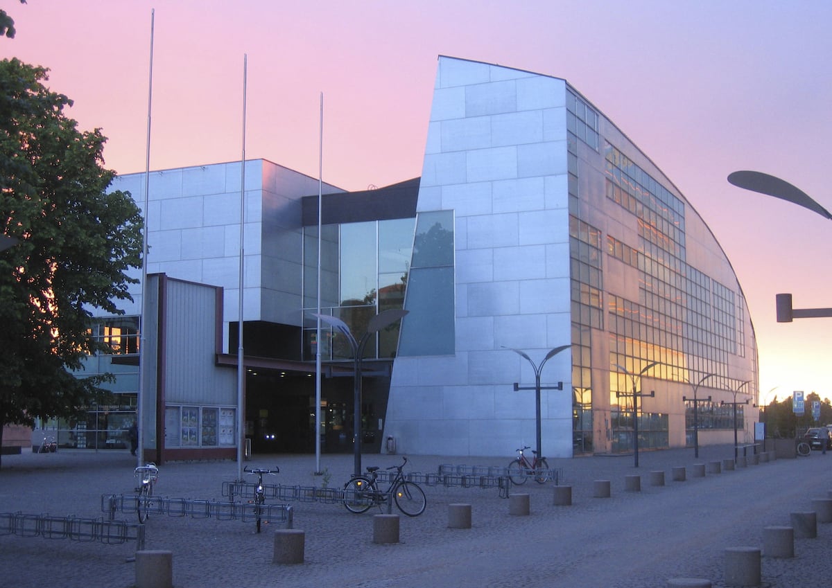 Museum of Contemporary Art Kiasma - Gambar Foto Tempat Wisata Terkenal di Finlandia