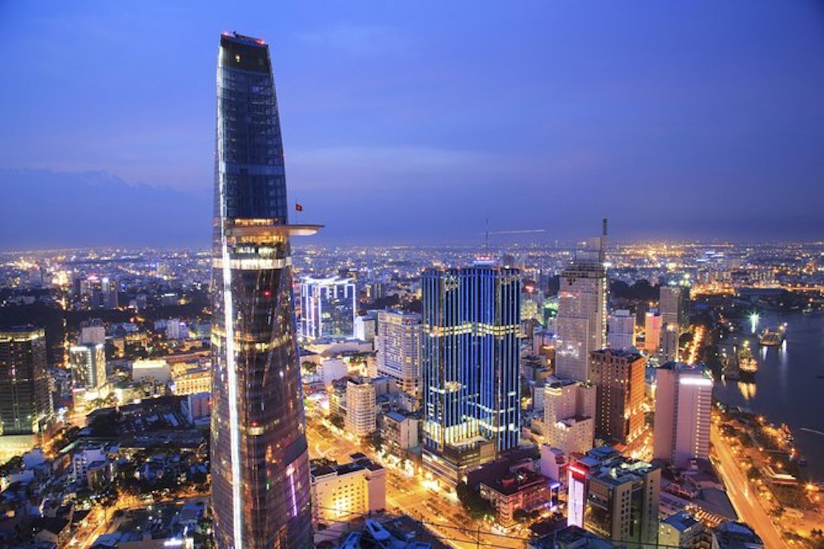 Bitexco Financial Tower - Tempat Wisata Terkenal dan Favorit di Vietnam