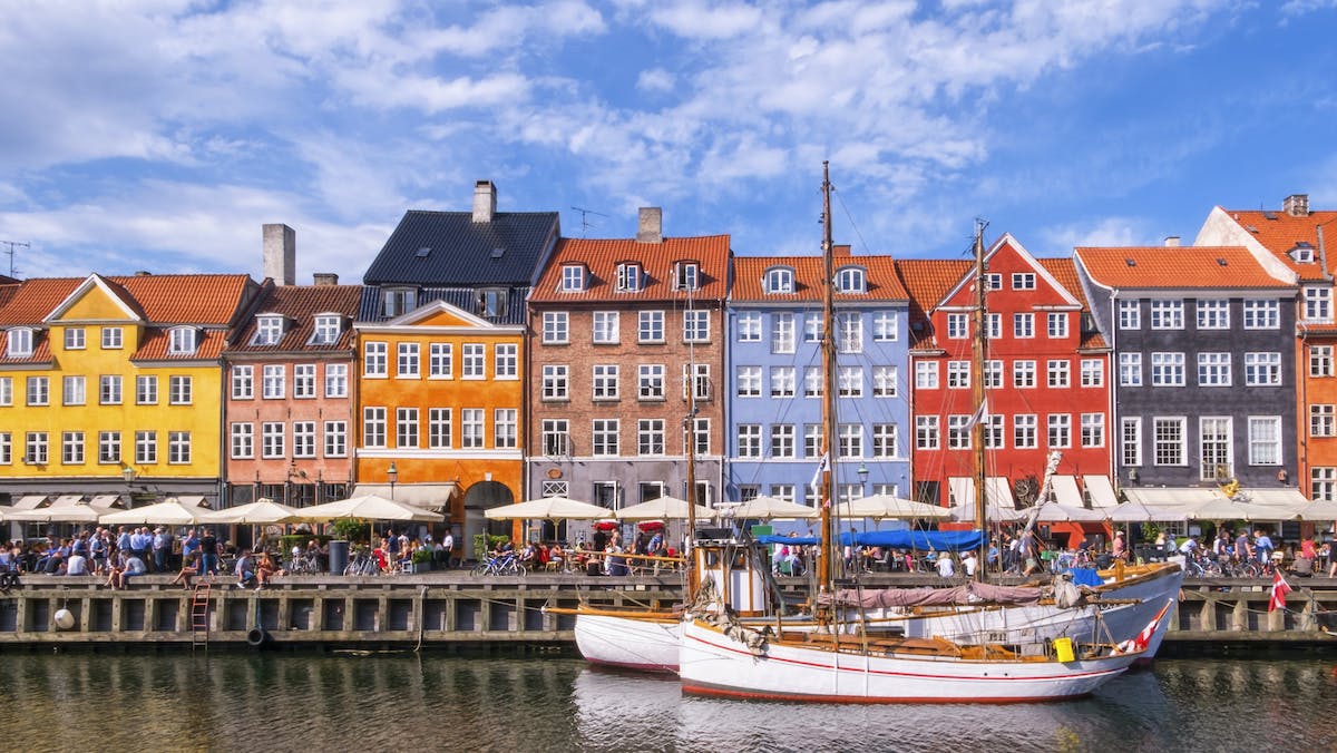 Nyhavn - Tempat Wisata Terkenal dan Favorit di Denmark