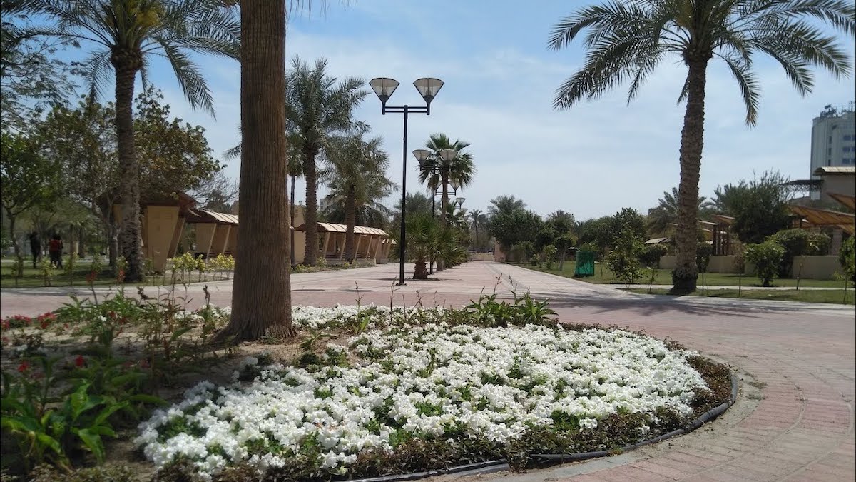 Marina Beach Garden Park - Tempat Wisata Favorit dan Terkenal di Bahrain