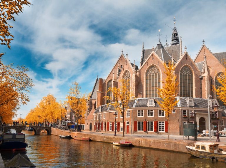 25 Tempat Wisata Terkenal Di Amsterdam (2024) • Wisata Muda