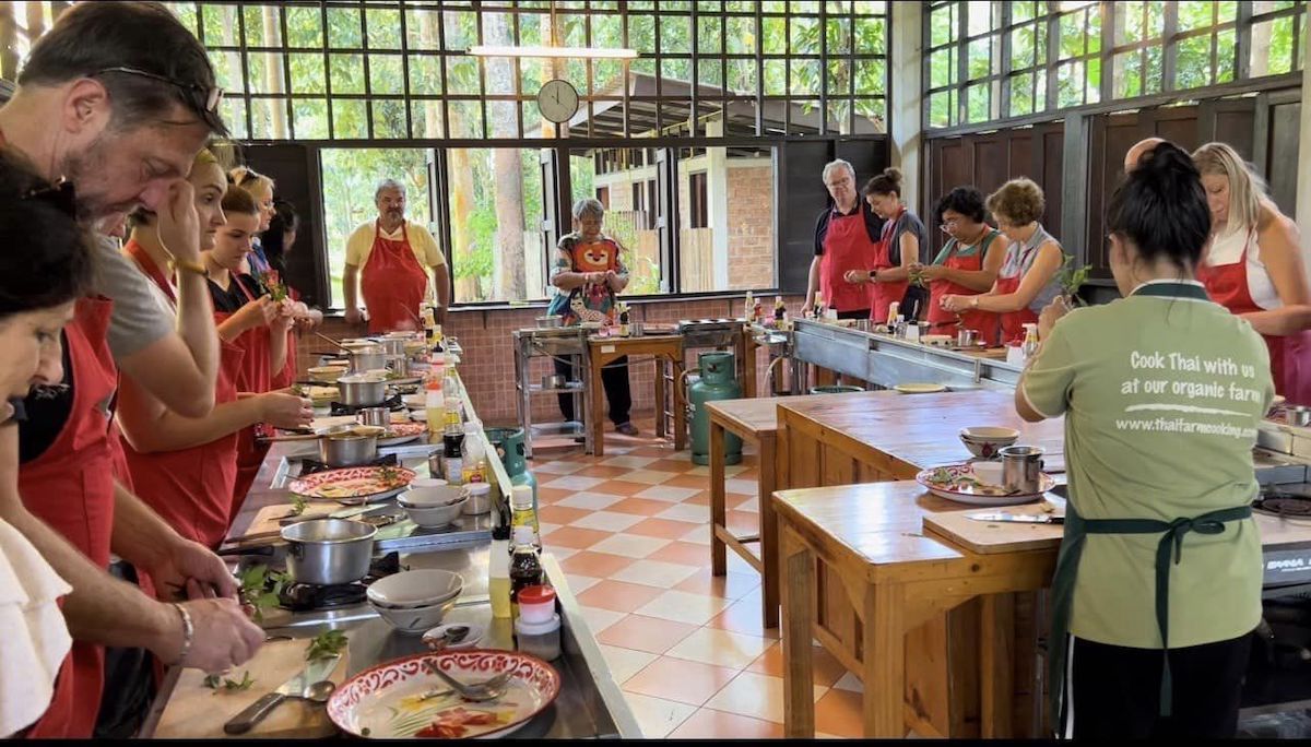 Thai Farm Cooking School - Tempat Wisata Favorit dan Terkenal di Chiang Mai Thailand