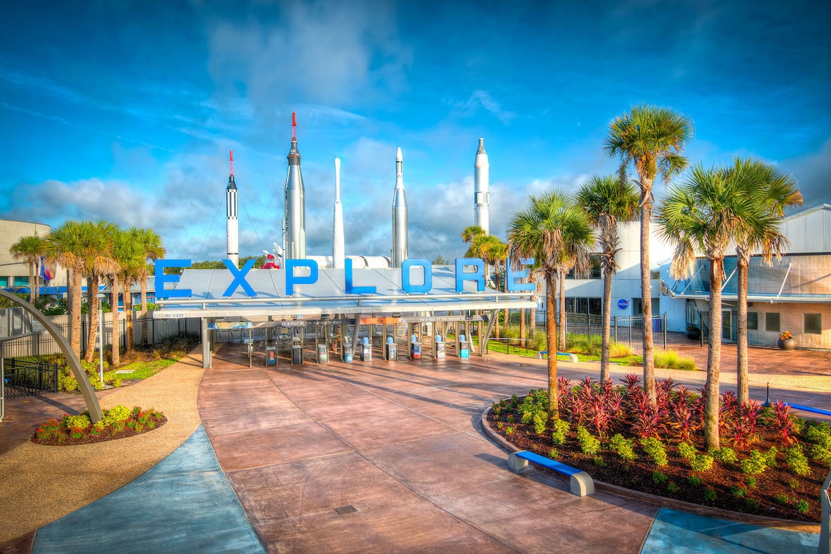 Kennedy Space Center Visitor Complex - Tempat Wisata Favorit dan Terkenal di Florida Amerika Serikat