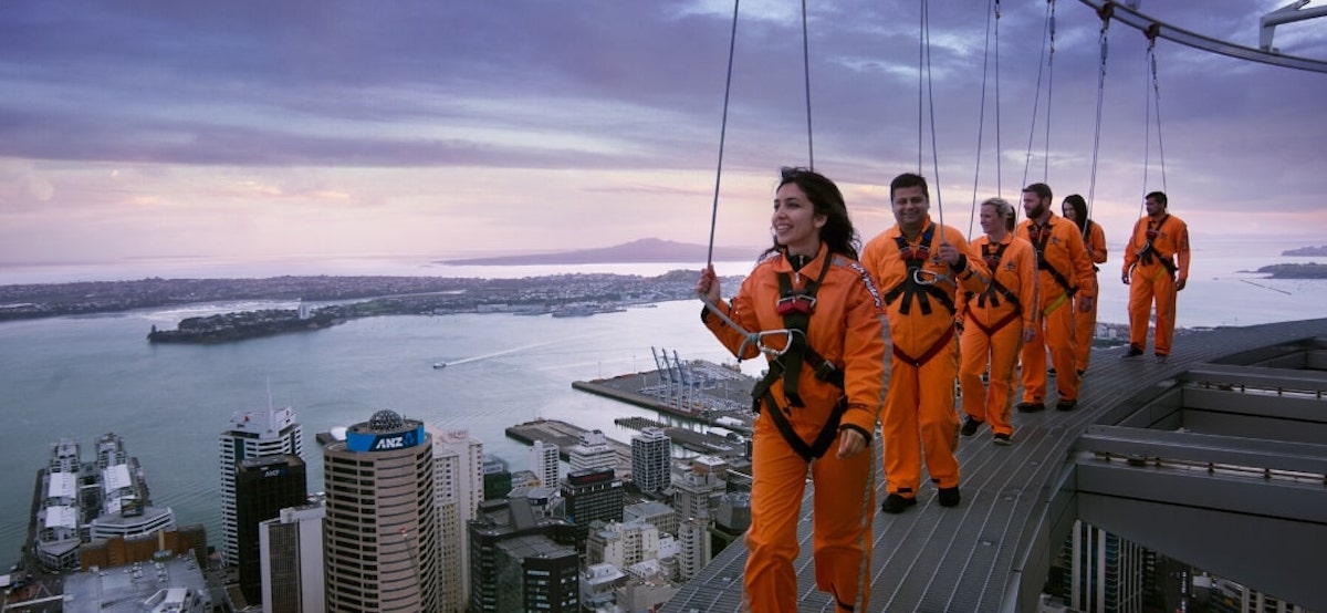 AJ Hackett Auckland SkyJump & SkyWalk - Tempat Wisata Favorit dan Terkenal di Auckland Selandia Baru