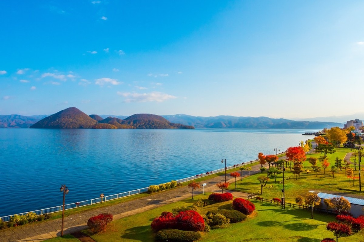 Lake Toya - Tempat Wisata Favorit dan Terkenal di Hokkaido