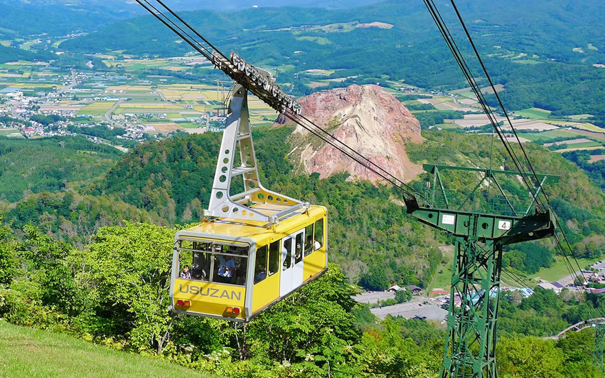Usuzan Ropeway - Tempat Wisata Favorit dan Terkenal di Hokkaido